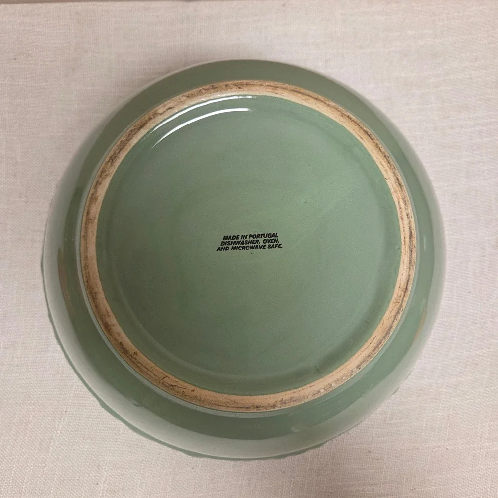 Portugal Sage Green Ceramic Grapevine Embossed Mixing bowl
